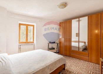 CAMERA DA LETTO 4 - Casa indipendente strada del caprile
 
28, Frontone - foto 18