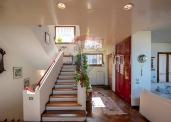 Scale - Villa via barcaglione
 
17, Falconara Marittima - photo 14