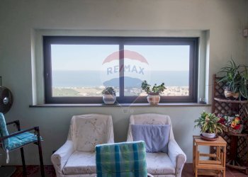 Soggiorno - Villa via barcaglione
 
17, Falconara Marittima - photo 21