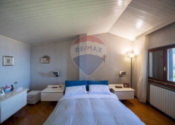 Camera / camera da letto - Villa via barcaglione
 
17, Falconara Marittima - photo 30