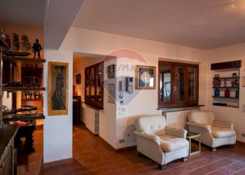Soggiorno - Villa via barcaglione
 
17, Falconara Marittima - photo 54