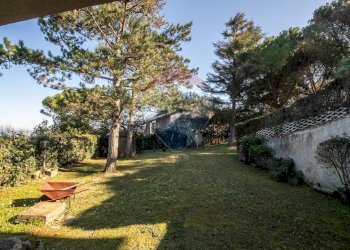 Giardino - Villa via barcaglione
 
17, Falconara Marittima - photo 61