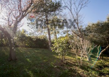 Giardino - Villa via barcaglione
 
17, Falconara Marittima - photo 8