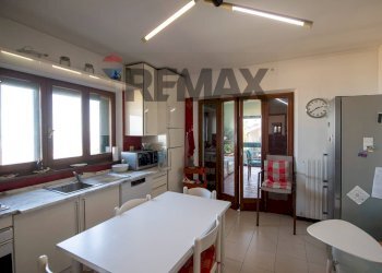 Cucina - Villa via barcaglione
 
17, Falconara Marittima - photo 32