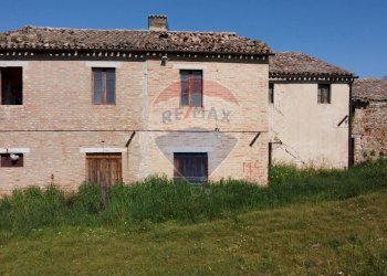 Casa all\'aperto - Rustico Monteschiavo
 
13, Maiolati Spontini - foto 4