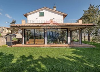 Casa all\'aperto - Casa indipendente Via San Donato
 
99, Fabriano - foto 3