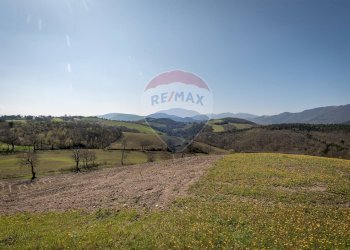 Vista delle montagne - Casa indipendente Via San Donato
 
99, Fabriano - foto 11