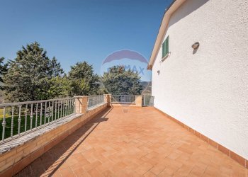 Terrazza - Casa indipendente Via San Donato
 
99, Fabriano - foto 14