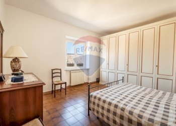 Camera / camera da letto - Casa indipendente Via San Donato
 
99, Fabriano - foto 31