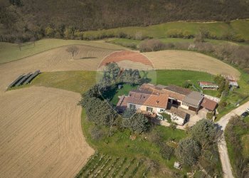 Casa all\'aperto - Casa indipendente Via San Donato
 
99, Fabriano - foto 38