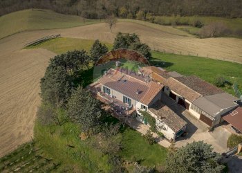 Casa all\'aperto - Casa indipendente Via San Donato
 
99, Fabriano - foto 39