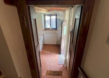 Hall / corridoio - Casa semi indipendente Via Moscatelli Fraz. Castiglioni
 
80 e 80/B, Arcevia - foto 30