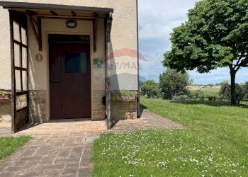 Casa all\'aperto - Casa semi indipendente Via Moscatelli Fraz. Castiglioni
 
80 e 80/B, Arcevia - foto 31