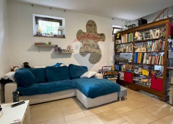 Soggiorno - Casa semi indipendente Via Moscatelli Fraz. Castiglioni
 
80 e 80/B, Arcevia - foto 36