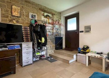 Soggiorno - Casa semi indipendente Via Moscatelli Fraz. Castiglioni
 
80 e 80/B, Arcevia - foto 41