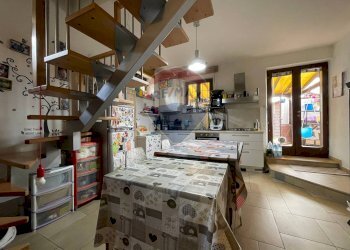 Cucina - Casa semi indipendente Via Moscatelli Fraz. Castiglioni
 
80 e 80/B, Arcevia - foto 42