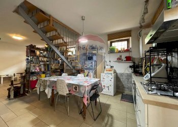 Cucina - Casa semi indipendente Via Moscatelli Fraz. Castiglioni
 
80 e 80/B, Arcevia - foto 43