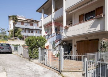 Edificio all\'aperto - Appartamento via dei mandorli
 
22, Montemarciano - foto 73
