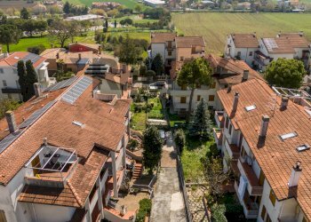 Edificio all\'aperto - Appartamento via dei mandorli
 
22, Montemarciano - foto 4