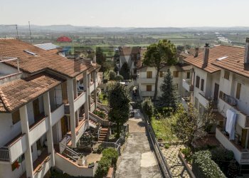 Edificio all\'aperto - Appartamento via dei mandorli
 
22, Montemarciano - foto 17