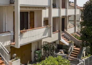 Edificio all\'aperto - Appartamento via dei mandorli
 
22, Montemarciano - foto 31