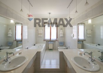 Bagno - Appartamento via dei mandorli
 
22, Montemarciano - foto 65