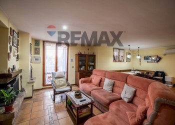 Soggiorno - Appartamento via dei mandorli
 
22, Montemarciano - foto 77
