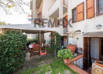 Giardino - Appartamento via dei mandorli
 
22, Montemarciano - foto 84