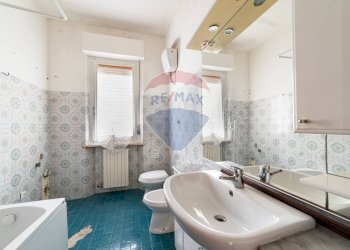 Bagno - Appartamento Via G. Di Vittorio
 
27, Serra de' Conti - foto 11