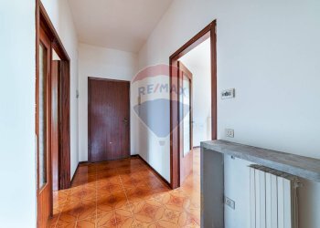 Hall / corridoio - Appartamento Via G. Di Vittorio
 
27, Serra de' Conti - foto 12