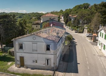 Casa all\'aperto - Casa semi indipendente via cesare battisti
 
16, Mergo - foto 3