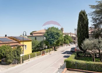 Edificio all\'aperto - Casa semi indipendente via cesare battisti
 
16, Mergo - foto 14