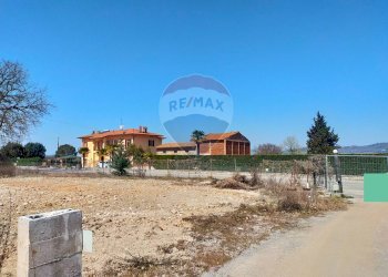 Casa all\'aperto - Terreno edificabile SR599, 58-06063 MAGIONE, Magione - foto 7