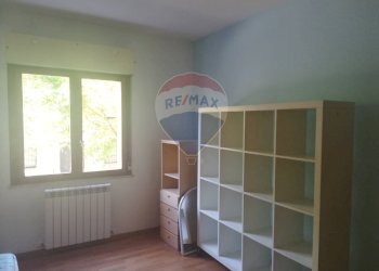 Camera / camera da letto - Trilocale Strada Comunale San Marino San Matteo
 
2  B, Perugia - foto 8