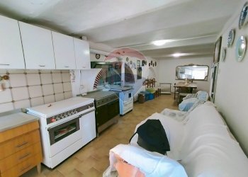 Cucina - Casa indipendente Strada della Carraia
 
32, Castiglione del Lago - foto 19