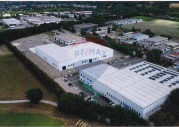 Edificio all\'aperto - Capannone Via Alberto Monni, Perugia - foto 8