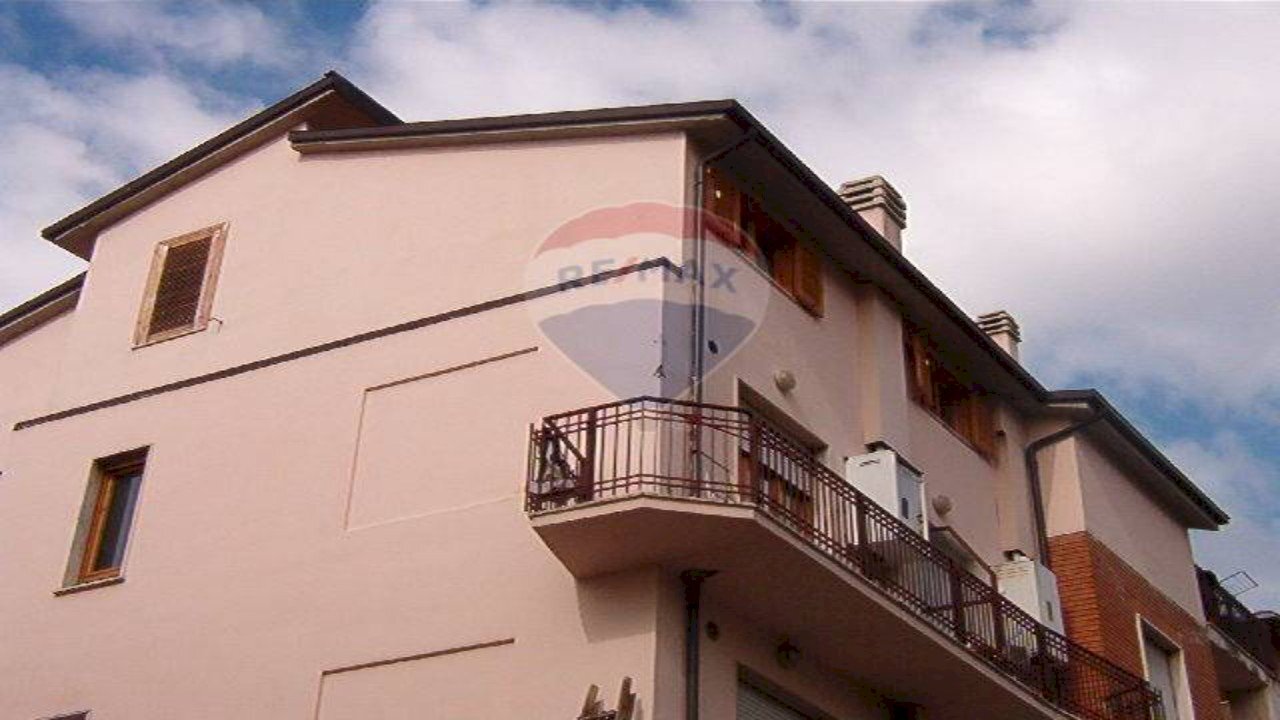 Edificio all\'aperto - Two-room apartment Via Bellocchio
35 D, Perugia - photo 3