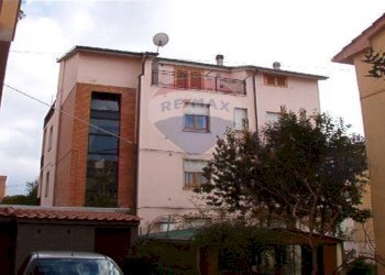 Edificio all\'aperto - Bilocale Via Bellocchio
 
35 D, Perugia - foto 1