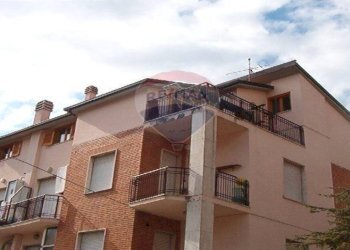 Edificio all\'aperto - Bilocale Via Bellocchio
 
35 D, Perugia - foto 4