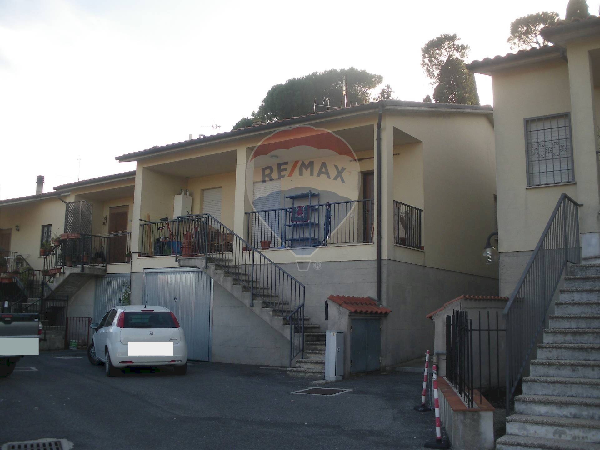 Casa all\'aperto - Villa a Schiera Via Marconi
 
10, Montecastrilli - foto 2