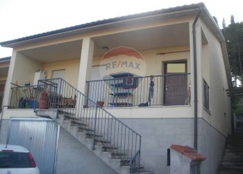 Casa all\'aperto - Terraced Villa Via Marconi
 
10, Montecastrilli - photo 1