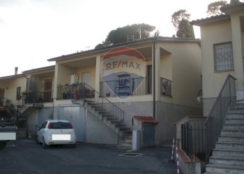 Casa all\'aperto - Terraced Villa Via Marconi
 
10, Montecastrilli - photo 2