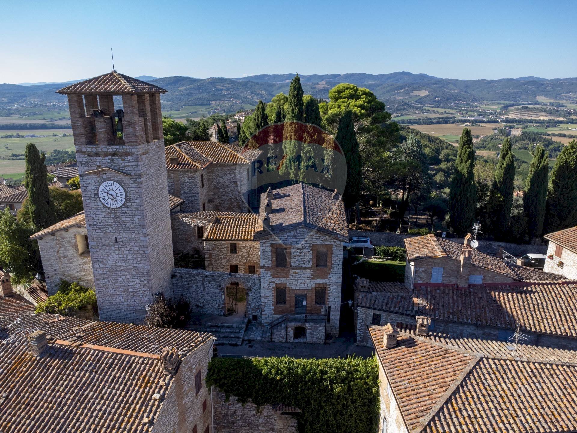 Edificio all\'aperto - Casa indipendente Via del Castello
 
8, Corciano - foto 1