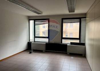 Stanza vuota - Ufficio via palermo
 
21, Perugia - foto 20