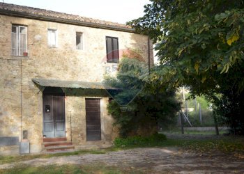 Casa all\'aperto - Appartamento Str. Cenerente - Colle Umberto
 
39, Perugia - foto 1