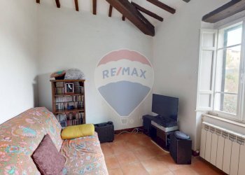 Soggiorno - Appartamento Str. Cenerente - Colle Umberto
 
39, Perugia - foto 13