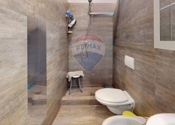 Bagno - Quadrilocale Via Fratelli Pellas, Perugia - foto 9