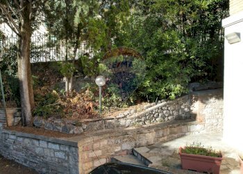 Giardino - Quadrilocale Via Fratelli Pellas, Perugia - foto 15