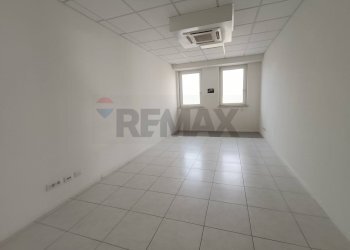 Stanza vuota - Ufficio Via Settevalli
 
175, Perugia - foto 17