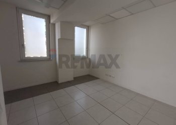 Stanza vuota - Ufficio Via Settevalli
 
175, Perugia - foto 27